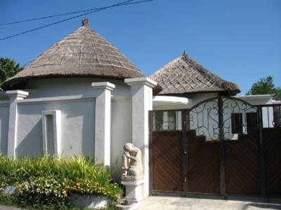 View front villa